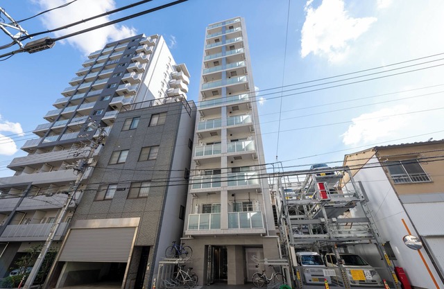 LIVCITY KINSHICHO