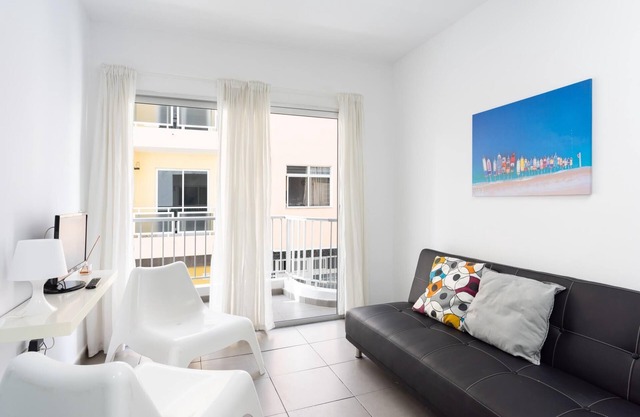 LIVE ARONA CALLAO 1D