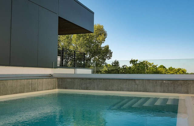 LIVE Hotels Bordeaux Lac
