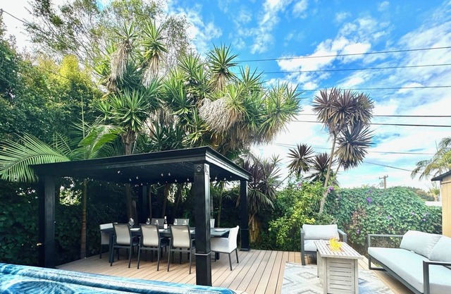 Live San Diego in Style 5BR - 4BR + Loft BR