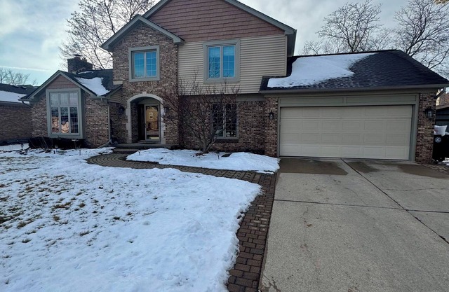 Livonia Oasis with Private Hot Tub