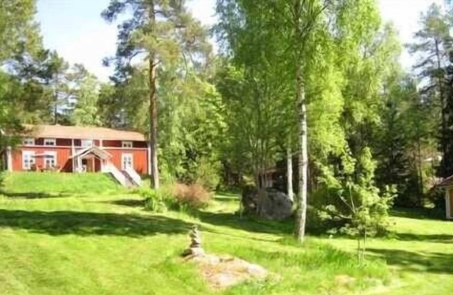 Ljusterö holiday paradise with pier on the water