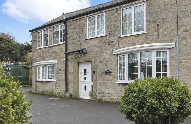 Llamedos - Two Bedroom House, Sleeps 4