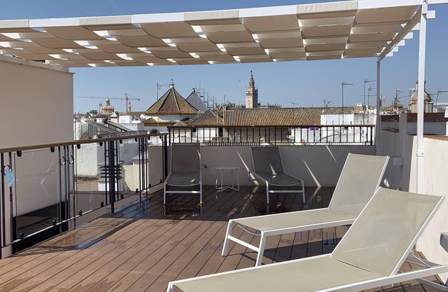 LN2 2BD+2BTH Shared terrace with pool + Wheel Chair Friendly apartment