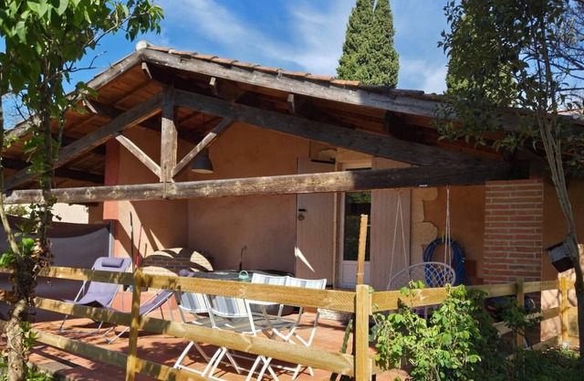 "Lo Pitchoun" cottage in the heart of nature, with Jacuzzi