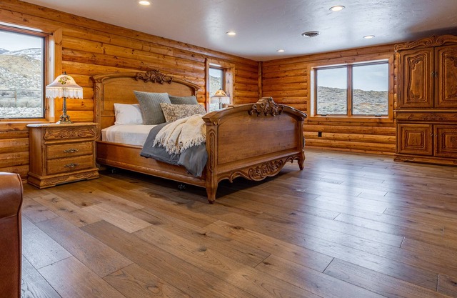 Located at the base of the Beartooth Mountains, Beautiful Views!