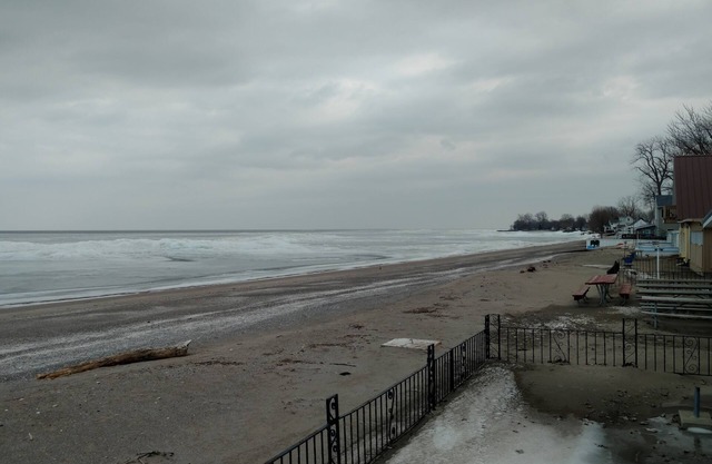 Locust Point Beach Cottage