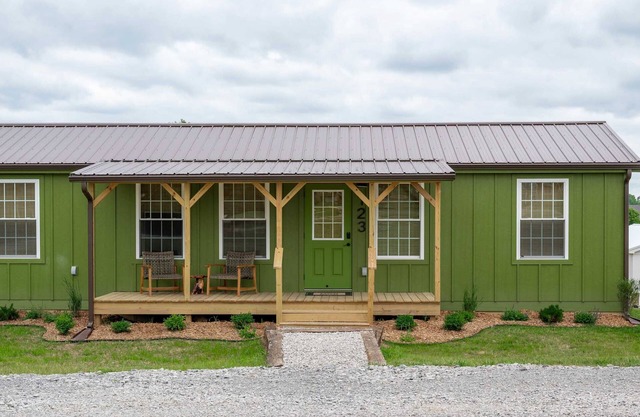 Lodge 123 at Eden Reserve—Safari Cabin Near Ark