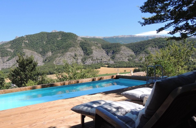Lodge Barre des Dourbes for 4 people