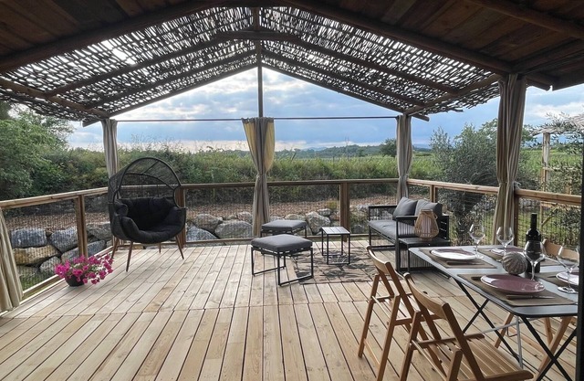 Lodge au Milieu des Vignes Située Entre mer et Montagne. Idéal Couple ou Famille