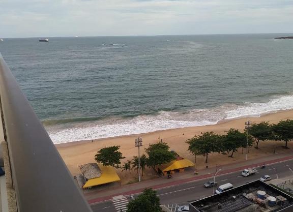 LOFT ED. PRAIA DOURADA