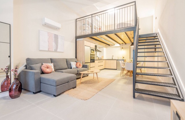 Loft HomeValencia by Host Valencia