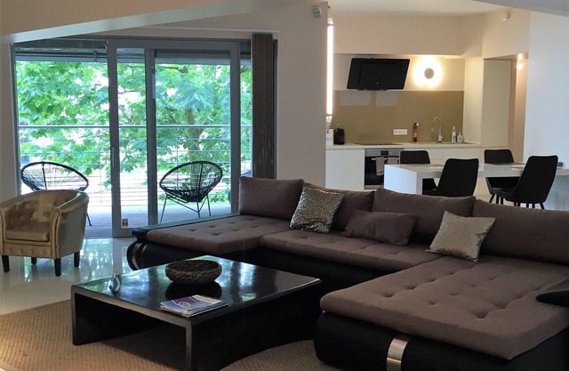 LOFT IN THE CENTER OF BRUSSELS
