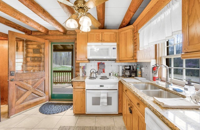 Log Cabin, 2-Story Dock, Mile Long Lake View!