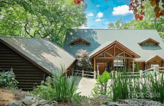 Log Cabin 5BR Mountain Views Private Club Access