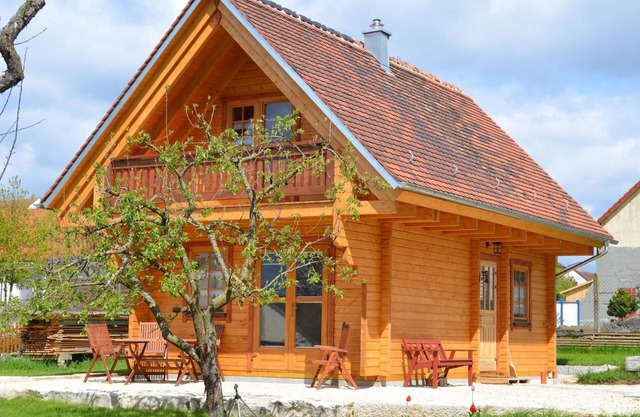 Log cabin in the Altmühltal Nature Park - Orchard