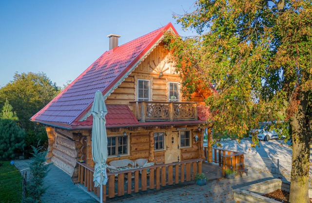 Log Cabin Native, Podčetrtek, Slovenia