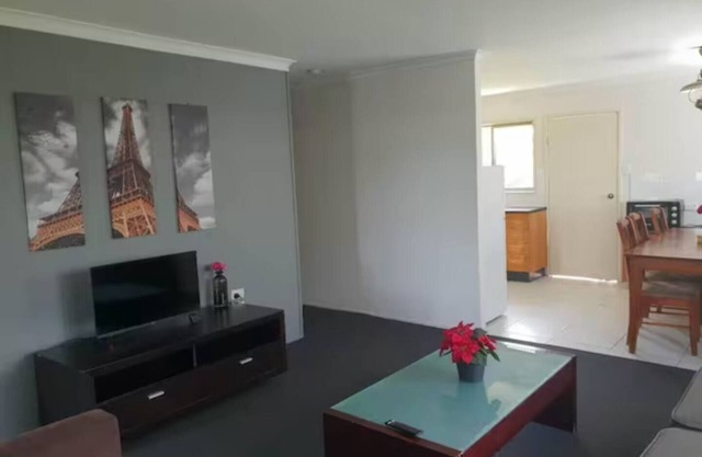 Logan Central Retreat 3BR Close to Brisbane & GC