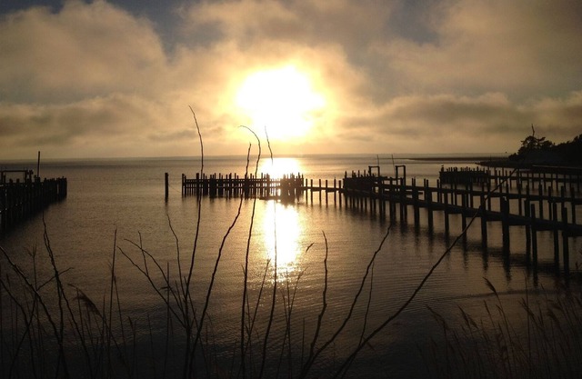 Long Beach Island, Loveladies, Bayfront, 5-Bedrooms With A Private 240-Foot Dock