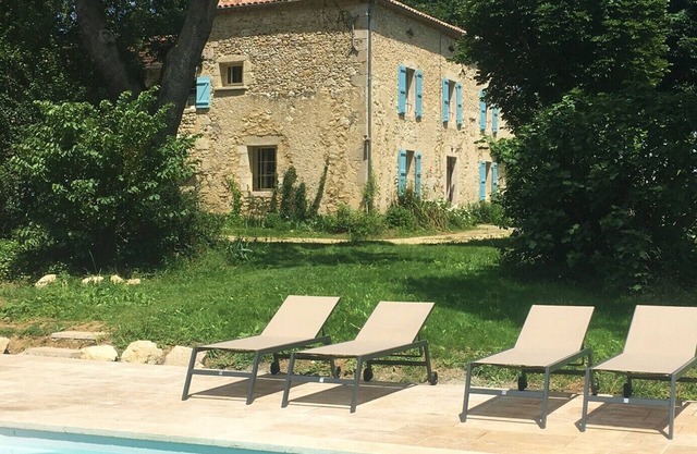 Long weekends and long weekends in May, rental of whole house or bed and breakfast