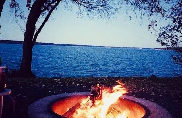 Longview Lodge- A complete package!