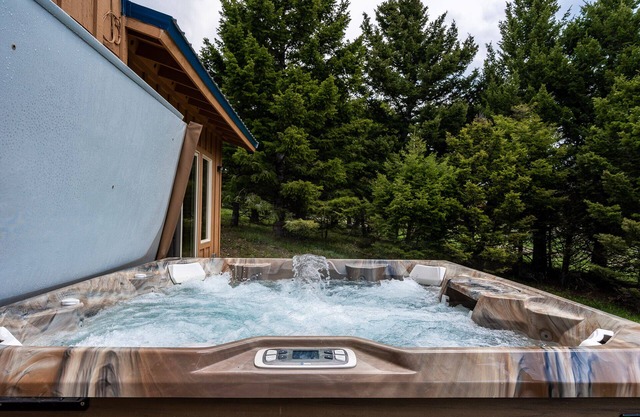 Look Down - Perched on a mountain with hot tub between Livingston and Bozeman