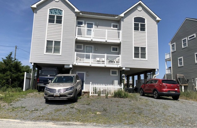 Looking for a private beach with amazing sunsets and sunrises? Look no further!