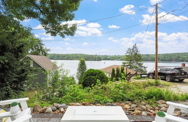 Loon's Ledge Lakehouse