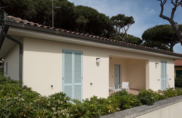Lorenza Holiday Home