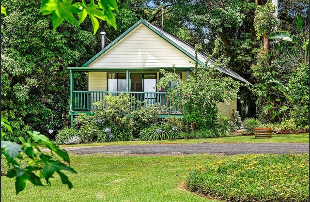 Lorikeet Luxury Home - Mount Tamborine