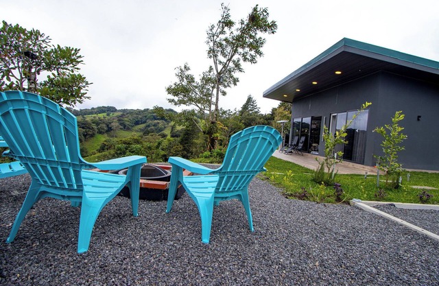 Los Olivos Cloud Forest: Resting in Monteverde