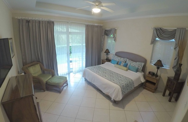 Los Suenos-Marriott Resort Deluxe Condo. Affordable Luxury!!