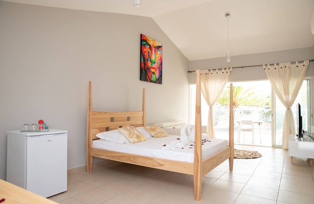 Love n'est - Sainte Anne junior suite