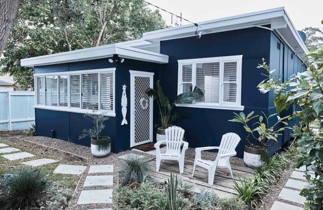 LOVE SHACK 3min to Umina Beach Bohemian paradise
