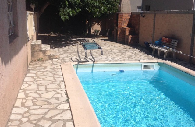 Lovely villa newly refurbish , very quiet cul de sac, swimming pool privative