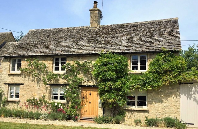 Lovell Cottage - sleeps 6 guests in 3 bedrooms