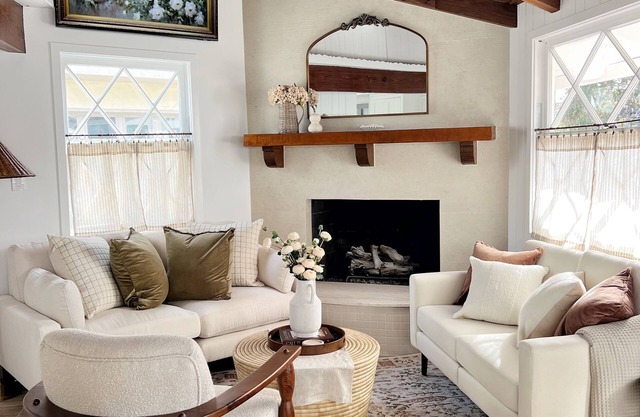 Lovely 2-bedroom cottage with AC in Newport Beach