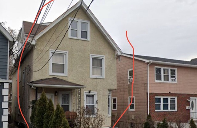 Lovely 2 Bedrooms Short term Rental Unit on a 2nd Floor