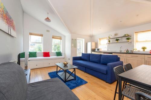 Lovely 3-bed 20 minutes to Central London