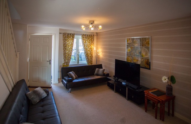 Lovely 3-bedroom House near Hampden