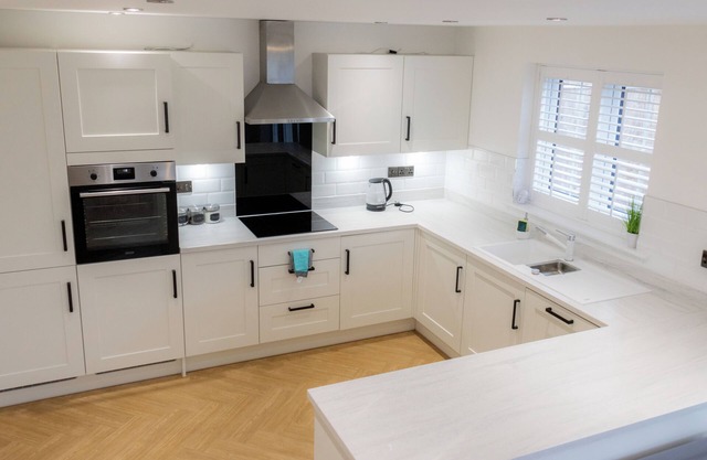 Lovely 4 bedroom house close to Doncaster Racecourse