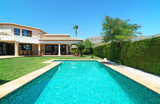 Lovely and comfortable luxury villa with private pool in Denia, Costa Blanca, Spain for 4 persons