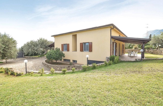 Lovely apartment in San Nicola L'Arena