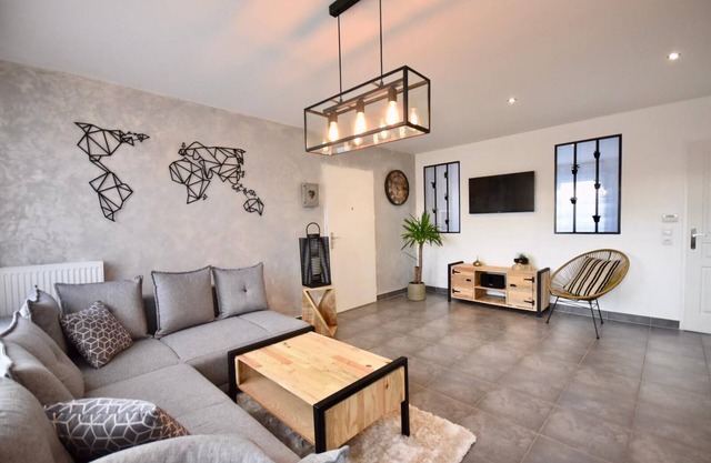 Lovely apartment 6 pax - next to Disneyland/Paris
