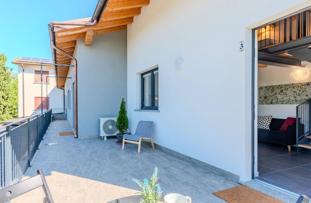 Lovely apartment for 4 guests with pool, WIFI, A/C, TV, patio, panoramic view and parking