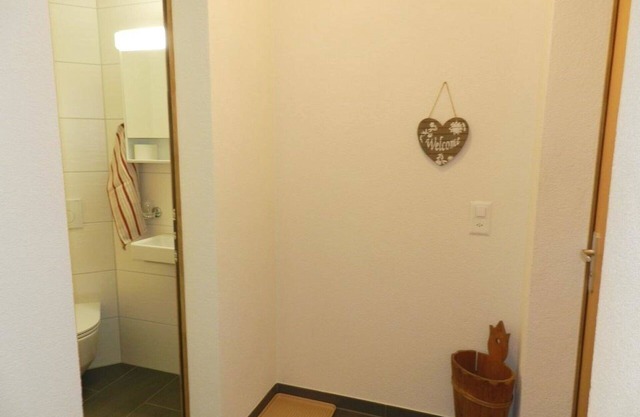 Lovely apartment for 6 guests with WIFI, balcony and pets allowed