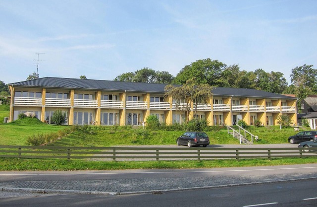 Lovely apartment in Allinge with WiFi