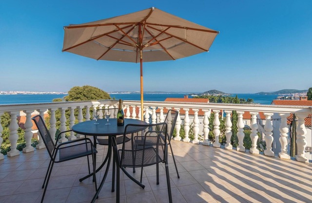 Lovely apartment in Poljana