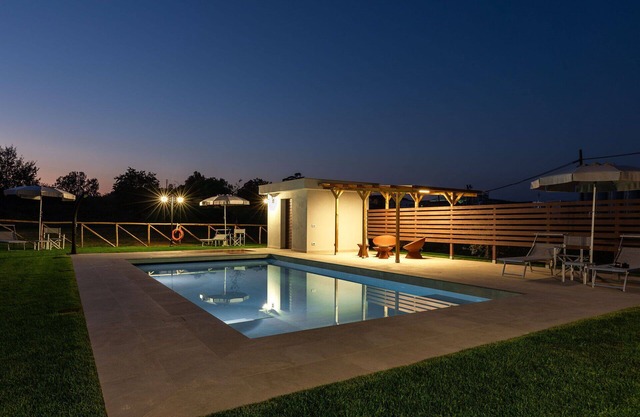 Lovely apartment in villa for 4 guests with A/C, WIFI, pool, TV and panoramic view