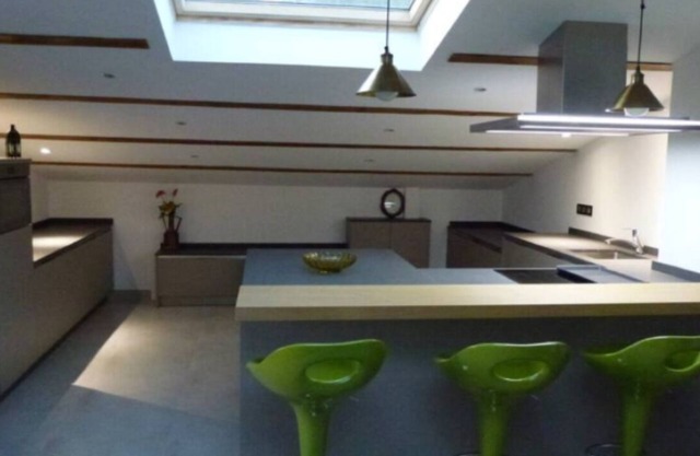 Lovely attic apartment, on the edge of a forest, absolute peace and quiet.